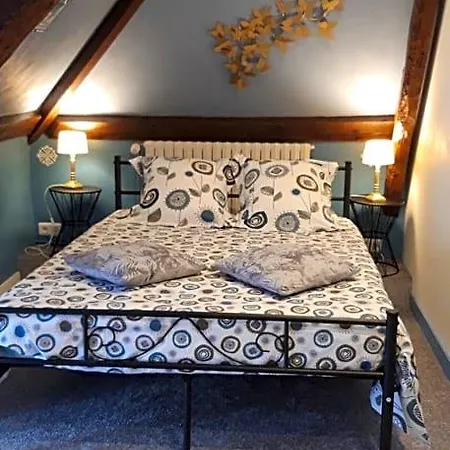 Bed & Breakfast Le Suiss - Santorin Le Vicel
